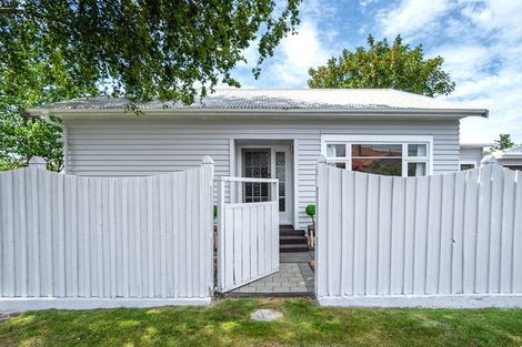 Photo of property in 61 Strickland Street, Somerfield, Christchurch, 8024