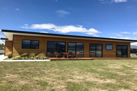 Photo of property in 19 Acheron Way, Te Anau, 9600