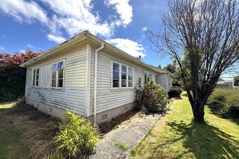 Photo of property in 94 Clyde Street, Balclutha, 9230