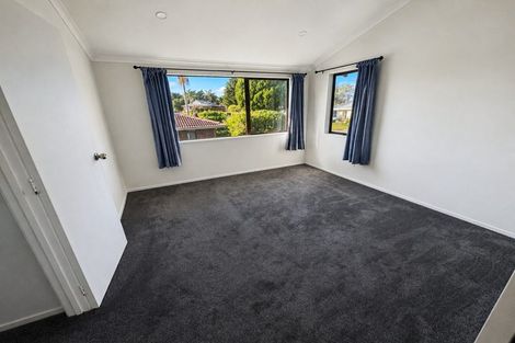 Photo of property in 1 Brynbela Court, Papakura, 2110