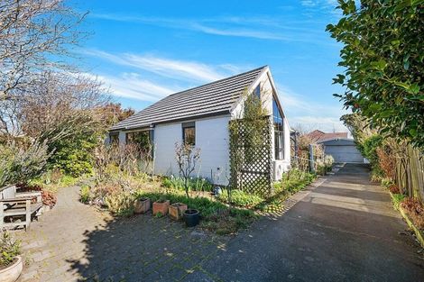 Photo of property in 23 Camrose Place, Ilam, Christchurch, 8041