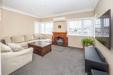 Photo of property in 155 Pakura Street, Te Awamutu, 3800
