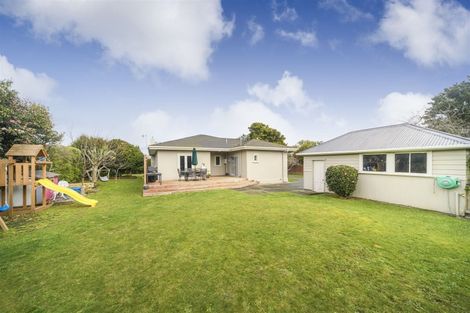 Photo of property in 12 Poole Street, Feilding, 4702