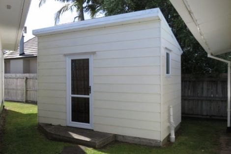 Photo of property in 315 Linton Crescent, Whangamata, 3620