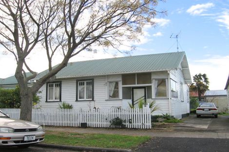 Photo of property in 23 Mcdonald Street, Napier South, Napier, 4110