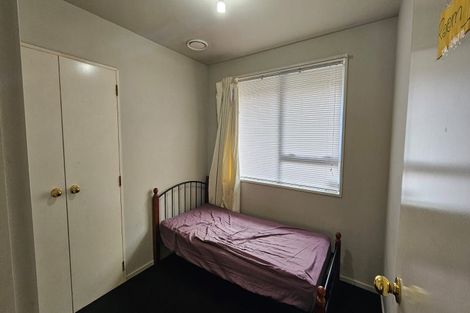 Photo of property in 1/15 Newnham Terrace, Upper Riccarton, Christchurch, 8041