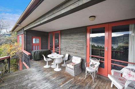 Photo of property in 3 Howard Street, Macandrew Bay, Dunedin, 9014