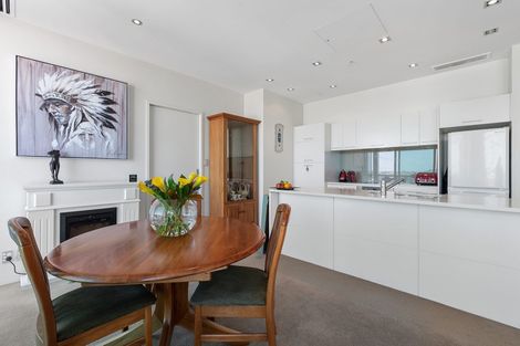 Photo of property in Sentinel Apartments, 905/3 Northcroft Street, Takapuna, Auckland, 0622