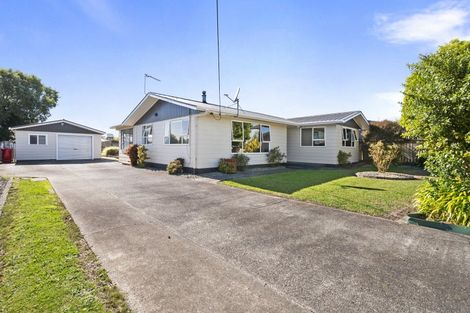 Photo of property in 23 Phillips Street, Sanson, 4817