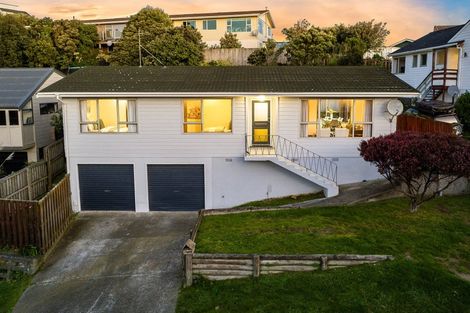 Photo of property in 96 Pope Street, Camborne, Porirua, 5026