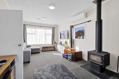 Photo of property in 10 Mahoe Street, Strandon, New Plymouth, 4312