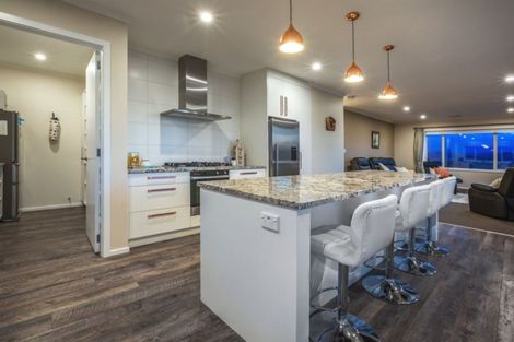 Photo of property in 7 Baxters Rise, Aotea, Porirua, 5024