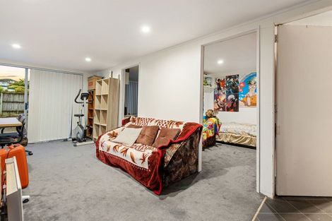 Photo of property in 154 Solar Road, Glen Eden, Auckland, 0602