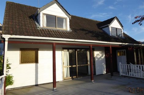 Photo of property in 8 Sunbrae Drive, Silverstream, Upper Hutt, 5019