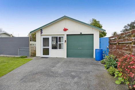 Photo of property in 3 Edinburgh Street, Patea, 4520