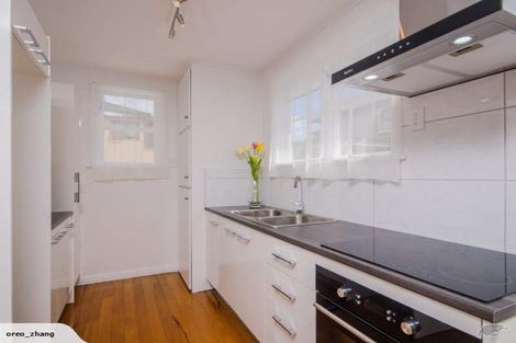 Photo of property in 53 Line Road, Glen Innes, Auckland, 1072