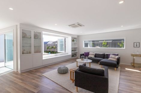 Photo of property in 14 Silver Springs Boulevard, Mosgiel, 9024