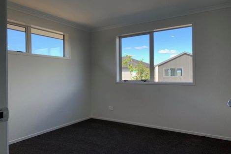 Photo of property in 10 Raynor Crescent, Pyes Pa, Tauranga, 3112