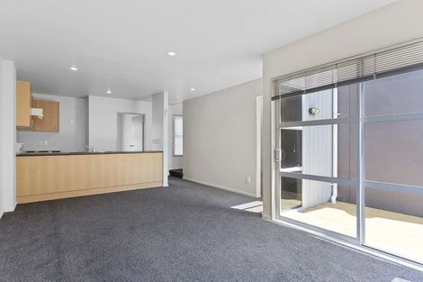 Photo of property in 2/3 Grove Road, Addington, Christchurch, 8024