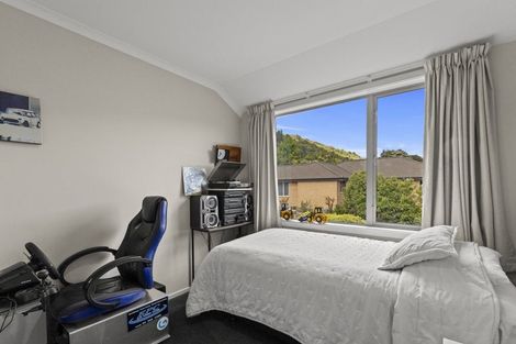 Photo of property in 118 Milton Terrace, Picton, 7220