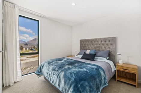 Photo of property in 4 Chapman Drive, Jacks Point, 9371