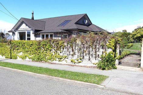 Photo of property in 2 Arthur Street, Holmes Hill, Oamaru, 9401