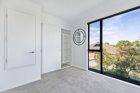 Photo of property in 9/24 Devonport Lane, St Albans, Christchurch, 8014