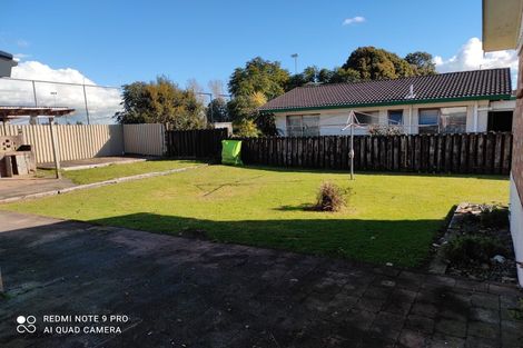 Photo of property in 78 Rosehill Drive, Rosehill, Papakura, 2113
