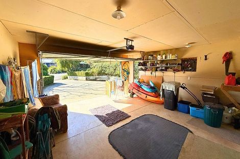 Photo of property in 28 Nyhane Drive, Ligar Bay, Takaka, 7183