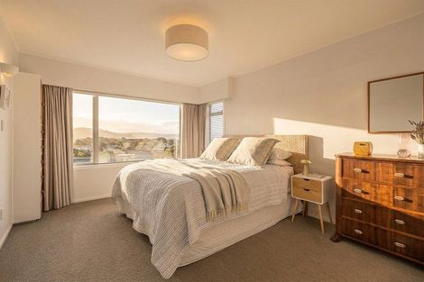 Photo of property in 41a Mantell Street, Seatoun, Wellington, 6022