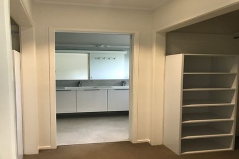 Photo of property in 79 Tawa Road, Kumeu, 0891