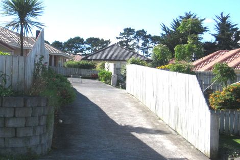 Photo of property in 10 Cretian Crescent, Henderson, Auckland, 0612