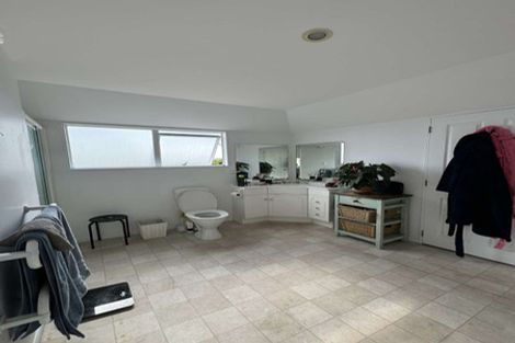 Photo of property in 64 Aston Drive, Waimairi Beach, Christchurch, 8083