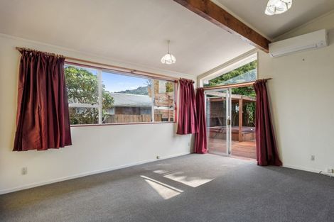Photo of property in 84 Pasadena Crescent, Totara Park, Upper Hutt, 5018