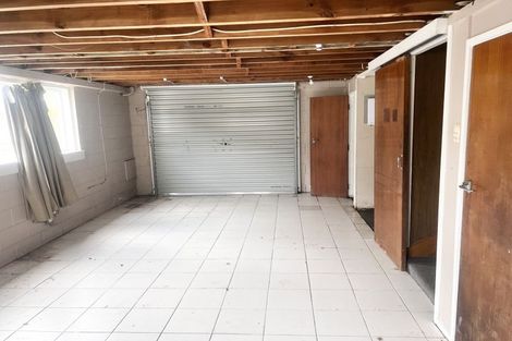 Photo of property in 9 Marriott Road, Pakuranga, Auckland, 2010