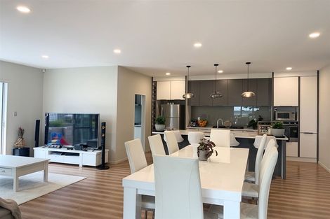Photo of property in 19 Parkview Drive, Gulf Harbour, Whangaparaoa, 0930