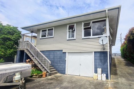 Photo of property in 111 Hurndall Street East, Maungaturoto, 0520