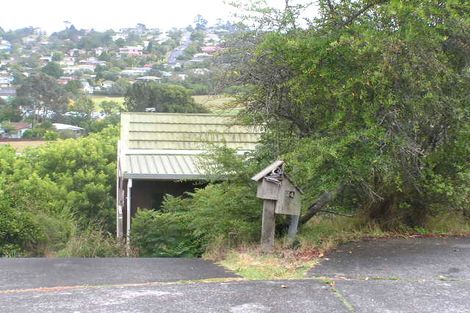 Photo of property in 24 Longwood Place, Forrest Hill, Auckland, 0620
