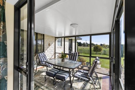 Photo of property in 205-233 Fitzherbert Road East, Aokautere, Palmerston North, 4471