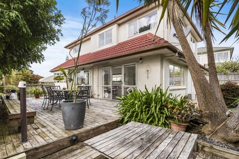 Photo of property in 2/62 Orangewood Drive, Northpark, Auckland, 2013