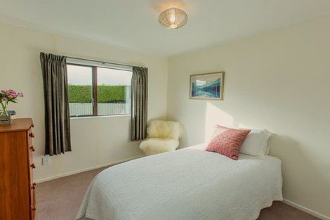 Photo of property in 27a Rosewood Place, Paraparaumu, 5032