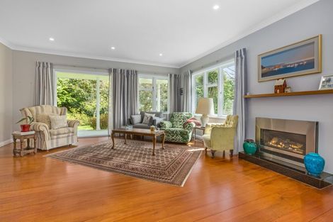 Photo of property in 31-33 Karu Crescent, Waikanae, 5036