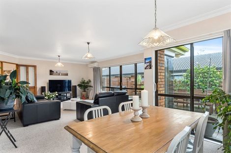 Photo of property in 16a Ngamotu Place, Mount Maunganui, 3116