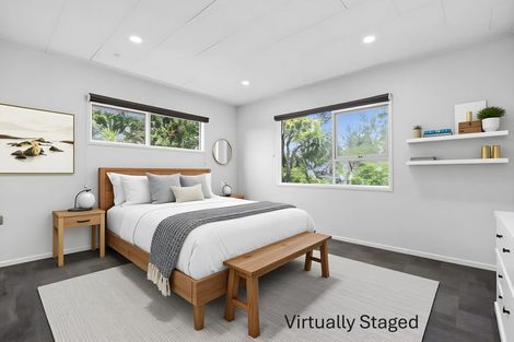 Photo of property in 17 Buisson Glade, West Harbour, Auckland, 0618