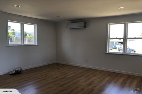 Photo of property in 5 Tainui Street, Castlecliff, Whanganui, 4501