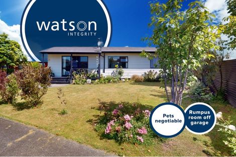 Photo of property in 3 Pryde Place, Feilding, 4702