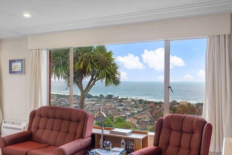 Photo of property in 139 Easther Crescent, Kew, Dunedin, 9012