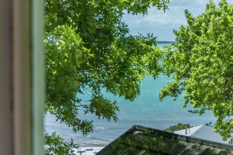 Photo of property in 12 Island View Terrace, Cockle Bay, Auckland, 2014