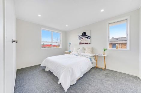 Photo of property in 68 Old Wairoa Road, Papakura, 2110