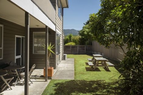 Photo of property in 5 Huia Street, Waikawa, Picton, 7220